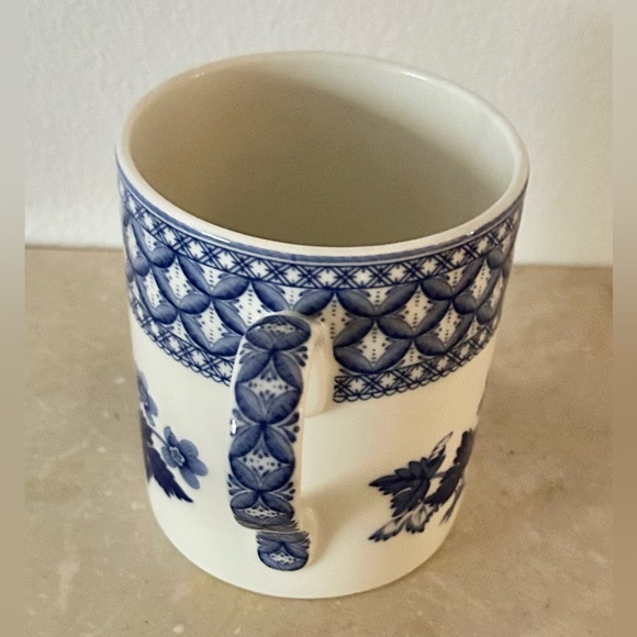 Spode Blue Room Geranium Mug - Picture 7 of 8